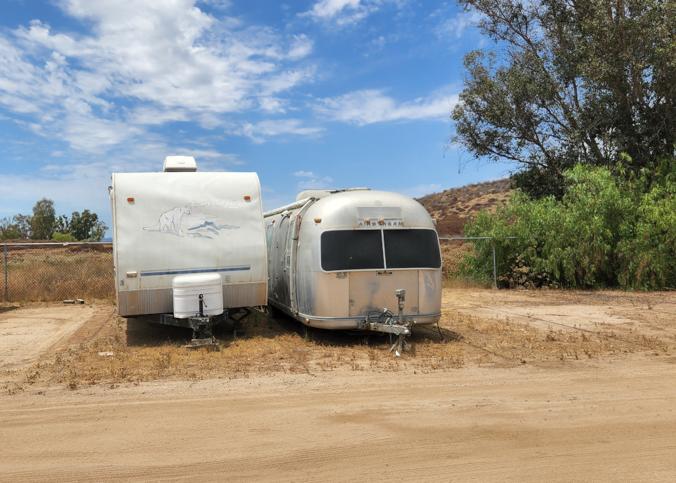 Older Couple. #Wordless-Wednesday #photo